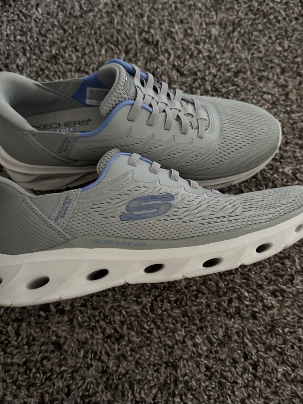 Skechers mens Glide-Lite 2.0 Walking Shoes - Light Gray with Blue Accents